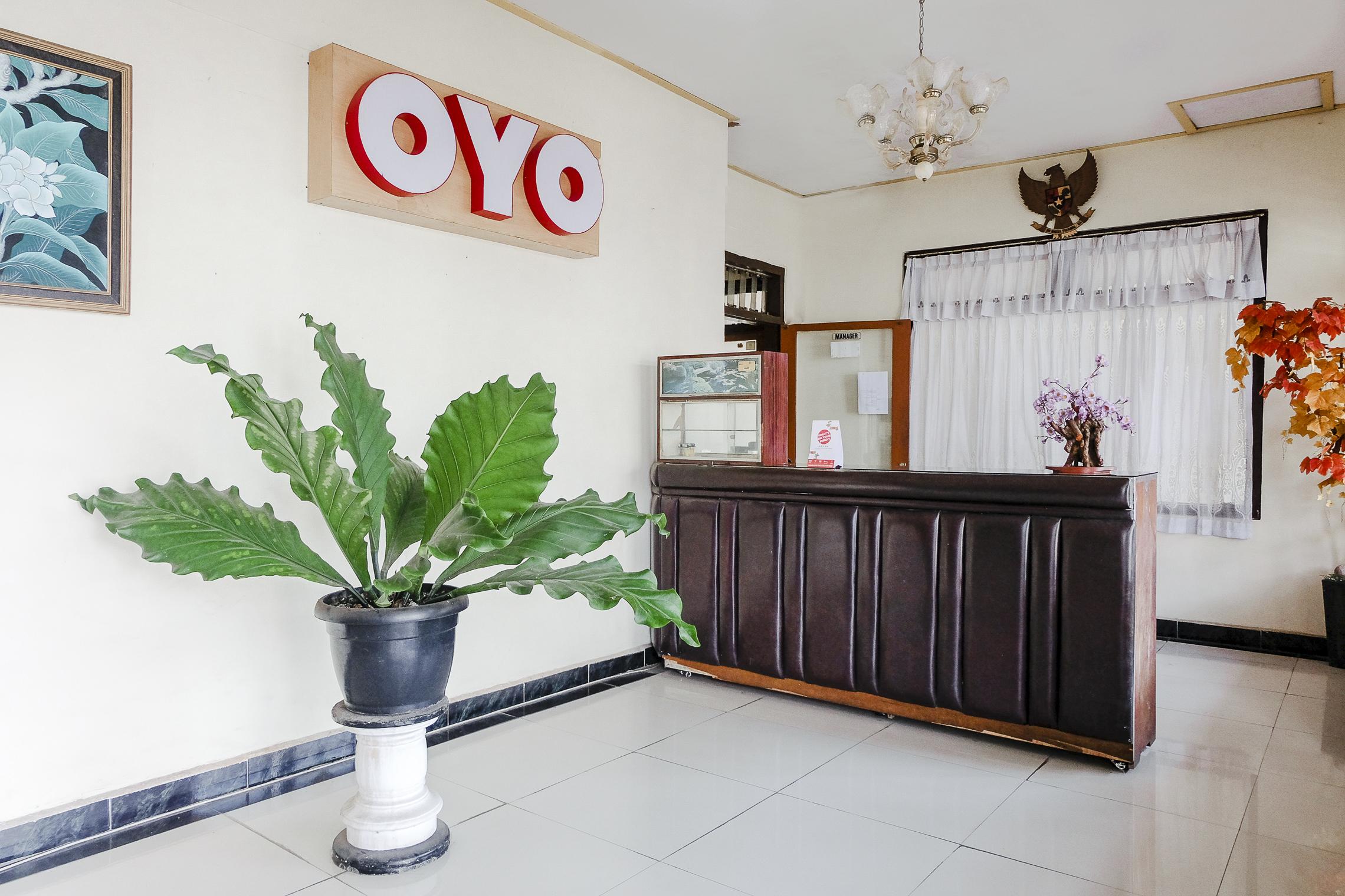 Hotel Palem 1 Syariah Redpartner Malang Kültér fotó